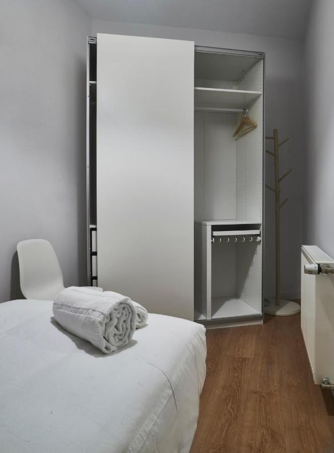 Slow Suites Luchana Madrid Eksteriør bilde
