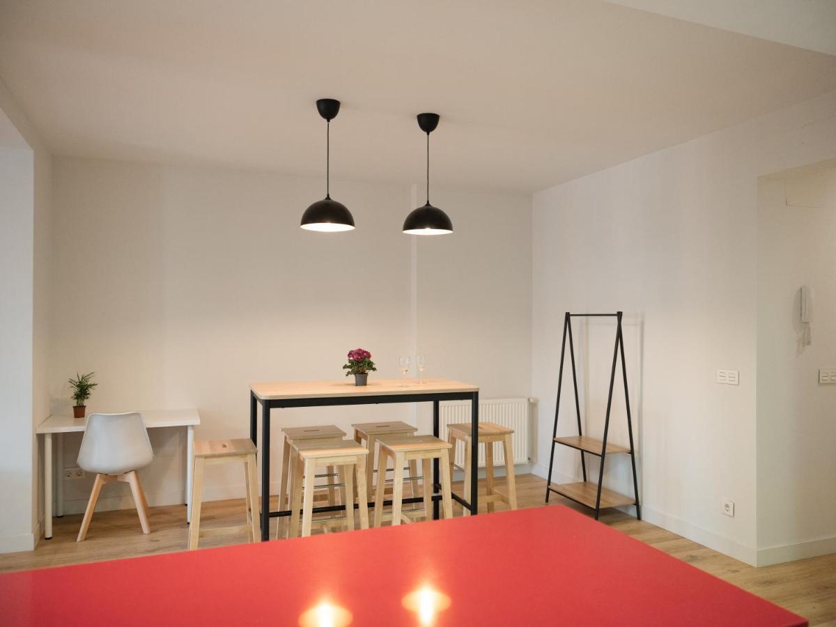 Slow Suites Luchana Madrid Eksteriør bilde