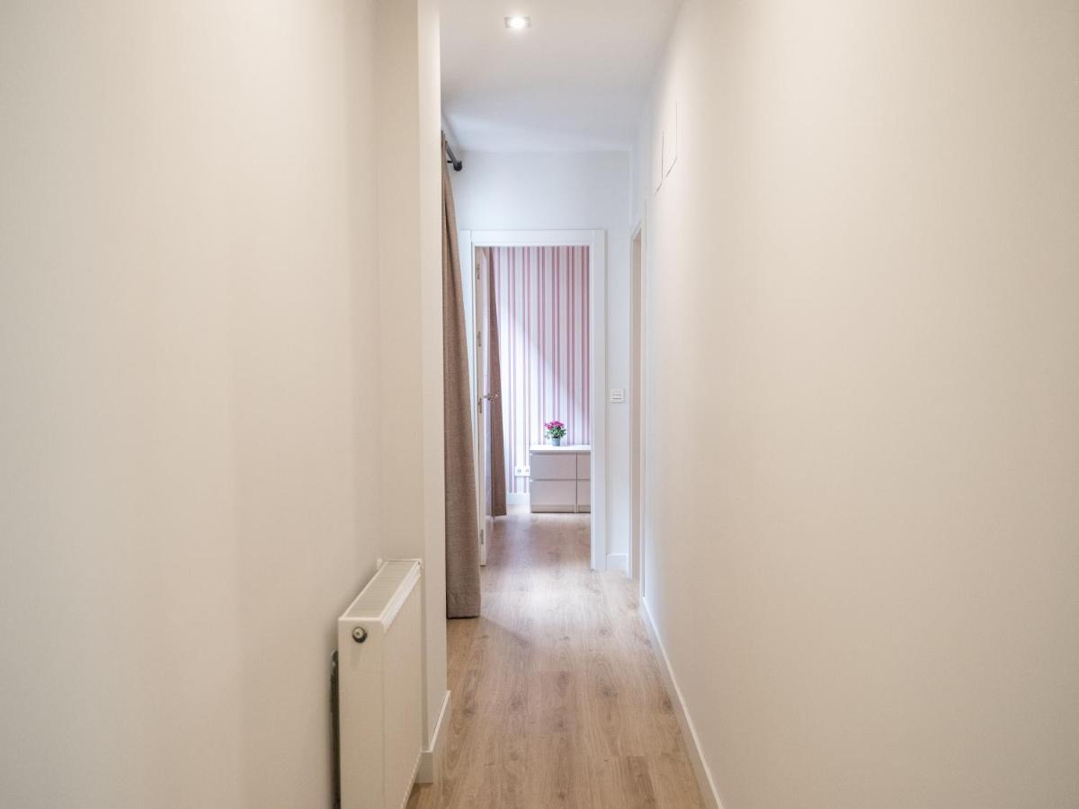 Slow Suites Luchana Madrid Eksteriør bilde